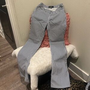 Very cute flare stripe pants